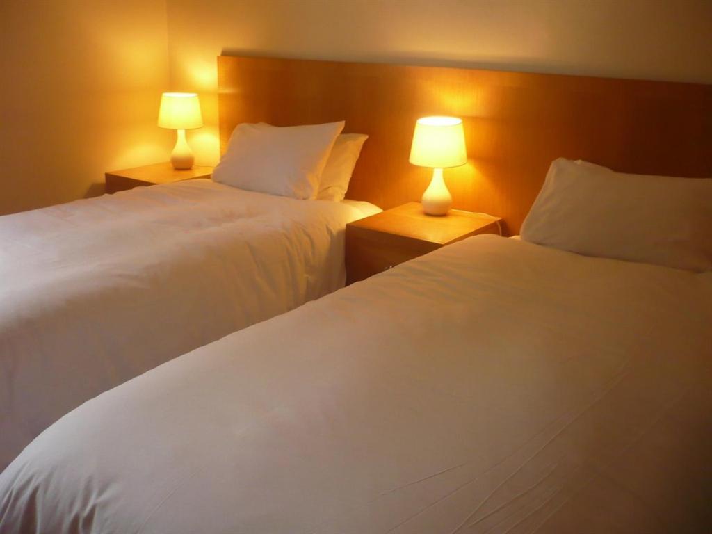 Tri-Star Hotel ビッケンヒル エクステリア 写真